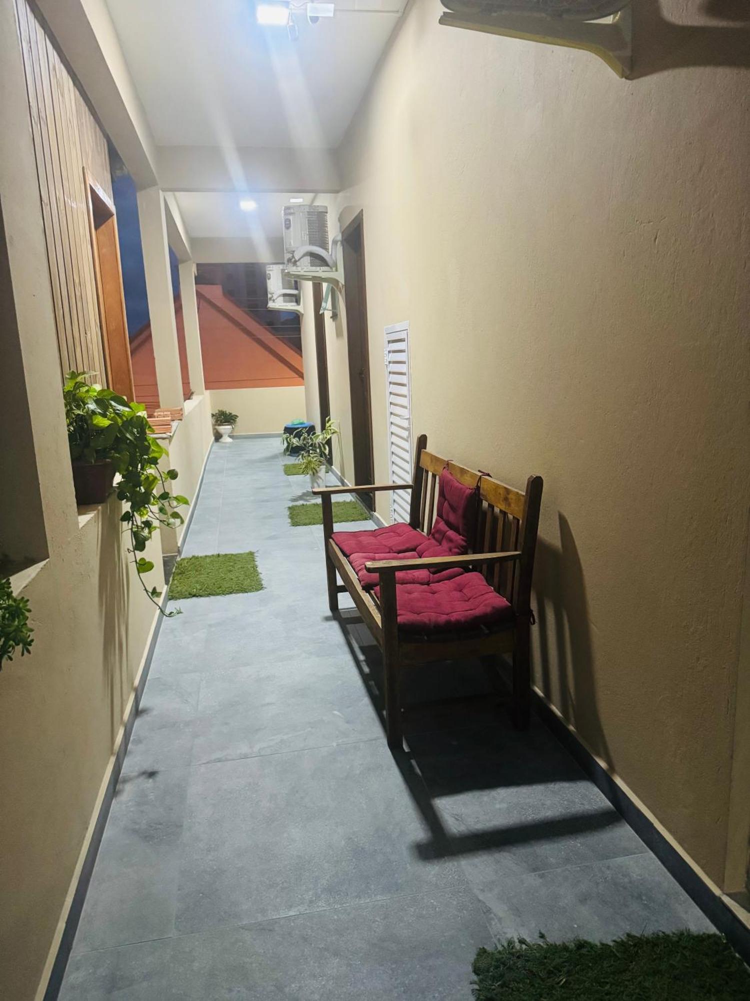 Apartamento Residencial Lara 08 *